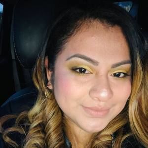 Meet your Posher, Fernanda